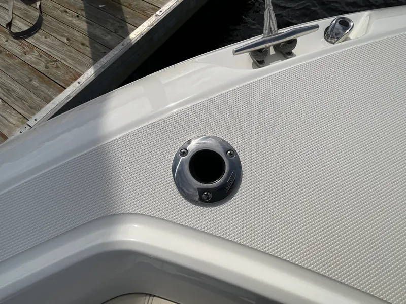 Slide: The Image of Boston Whaler 280 Outrage 2024 - 26