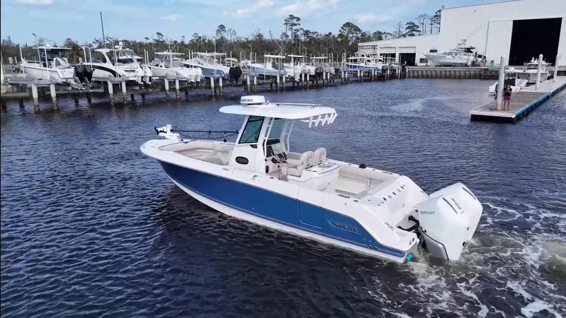 Slide: The Image of Boston Whaler 280 Outrage 2024 - 7