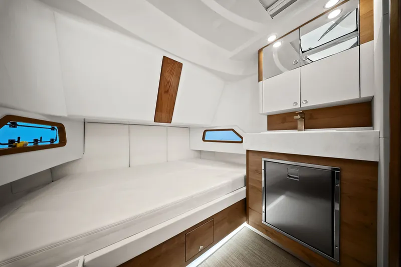 Slide: The Image of Bertram 39CC 2023 - 79