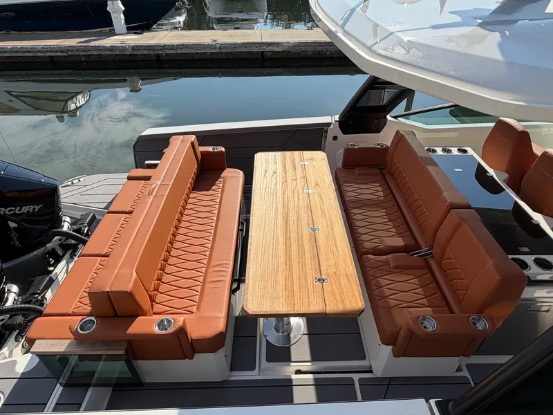 Slide: The Image of Saxdor 320 GTO 2025 - 10