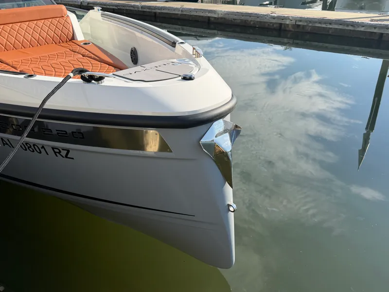 Slide: The Image of Saxdor 320 GTO 2025 - 13