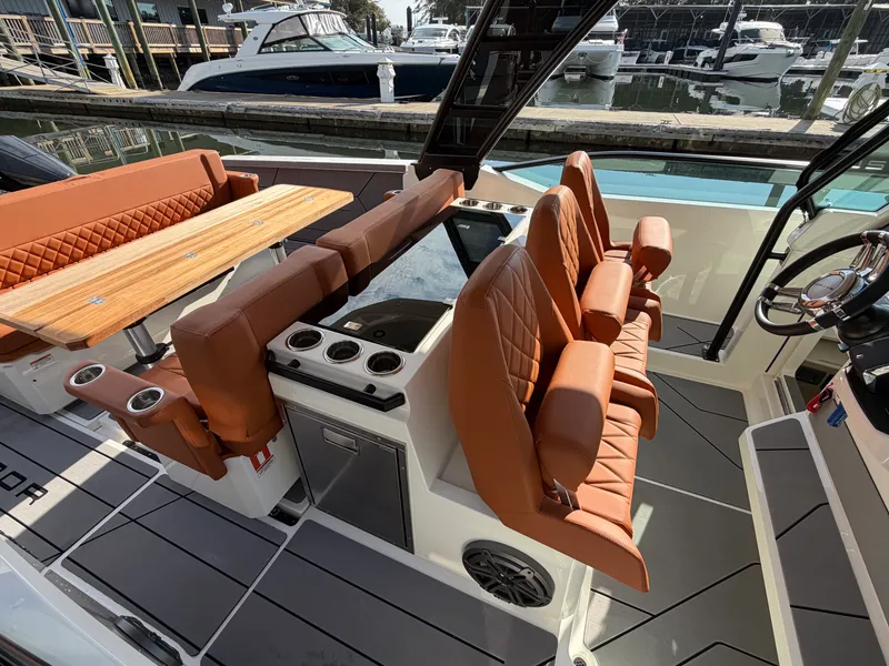 Slide: The Image of Saxdor 320 GTO 2025 - 16