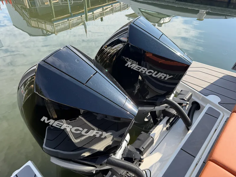 Slide: The Image of Saxdor 320 GTO 2025 - 19