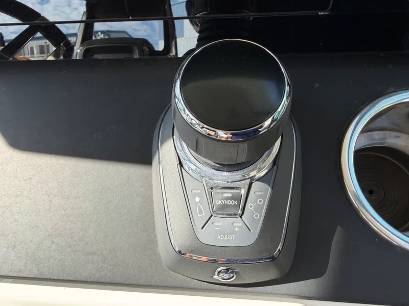 Slide: The Image of Saxdor 320 GTO 2025 - 37