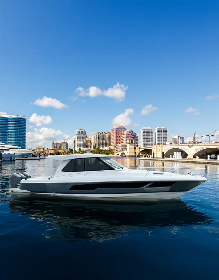 The Image of Intrepid 50 Evolution 2025 - 0