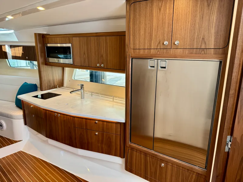 Slide: The Image of Intrepid 50 Evolution 2025 - 18