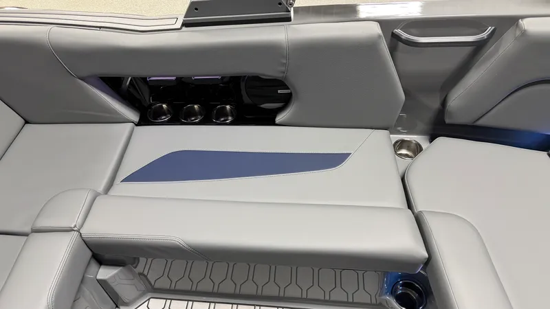 Slide: The Image of Mastercraft NXT20 2026 - 41