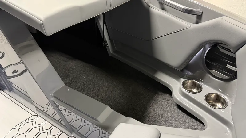 Slide: The Image of Mastercraft NXT20 2026 - 80