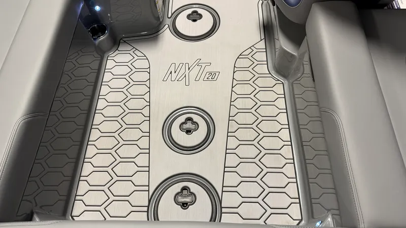 Slide: The Image of Mastercraft NXT20 2026 - 90