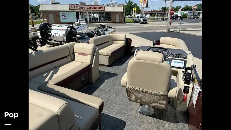 Slide: The Image of Sweetwater SW 2086 2022 - 16284859