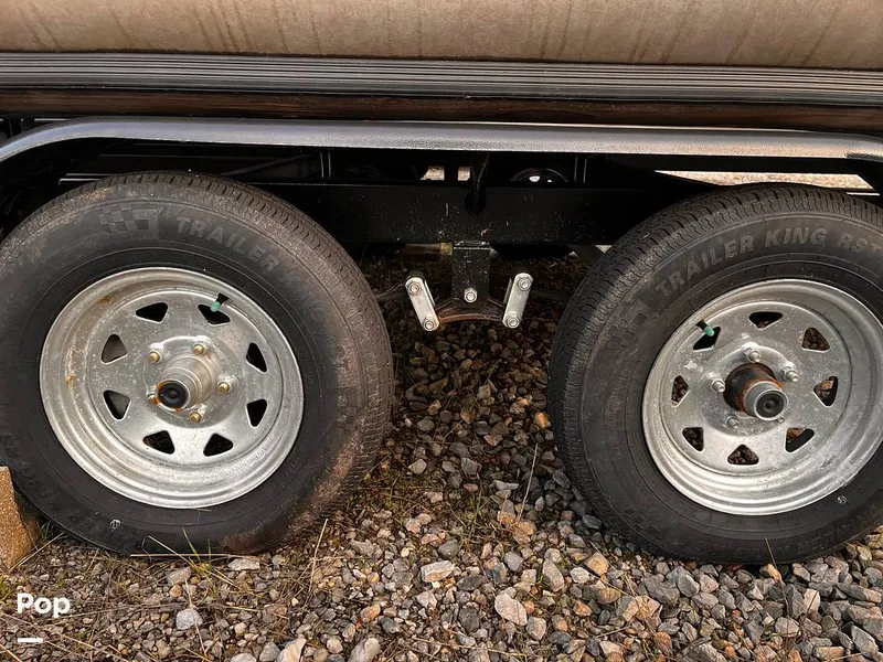 Slide: The Image of Sweetwater SW 2086 2022 - 16072180