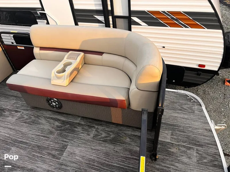 Slide: The Image of Sweetwater SW 2086 2022 - 16072102