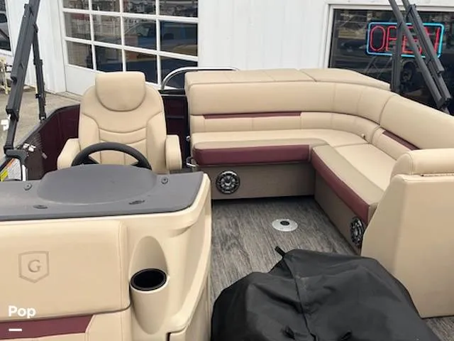 Slide: The Image of Sweetwater SW 2086 2022 - 16284843