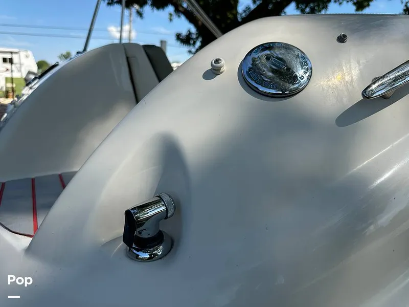 Slide: The Image of Sea Ray 240 Sundeck 2007 - 15814449