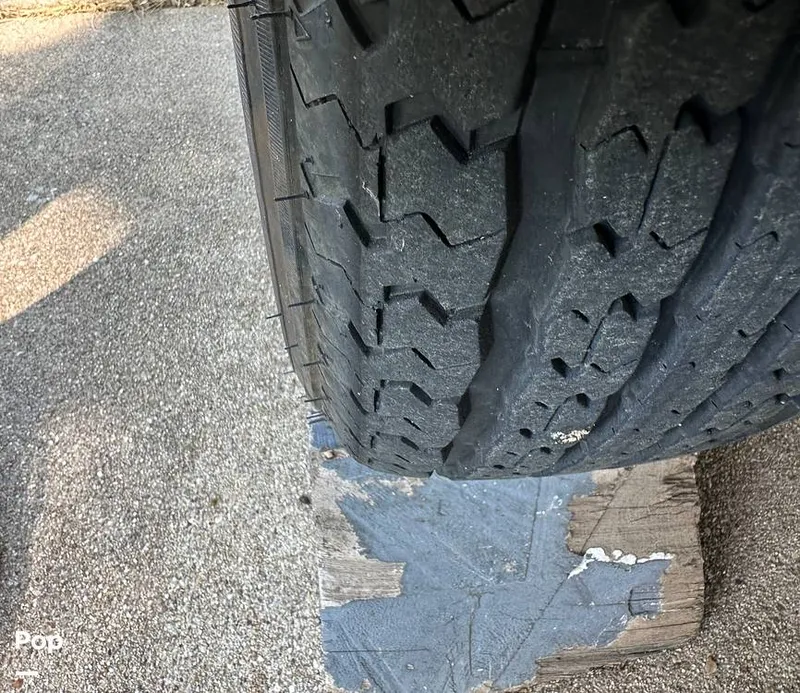 Slide: The Image of Sea Ray 240 Sundeck 2007 - 15814463