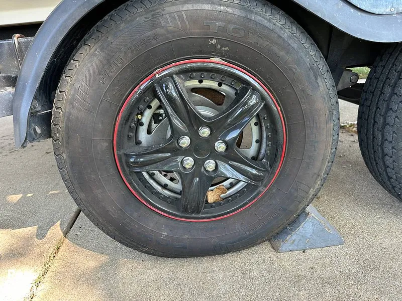 Slide: The Image of Sea Ray 240 Sundeck 2007 - 15814464