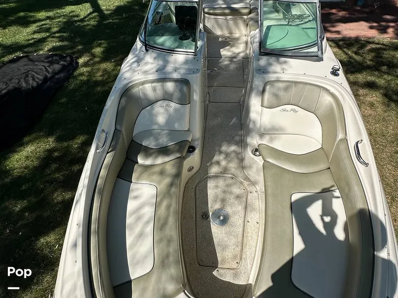 Slide: The Image of Sea Ray 240 Sundeck 2007 - 15814308