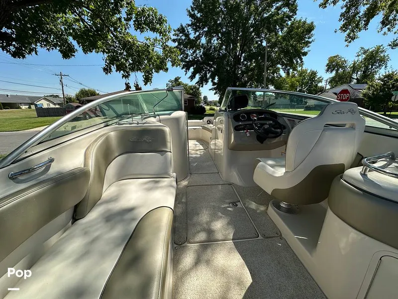 Slide: The Image of Sea Ray 240 Sundeck 2007 - 15814309