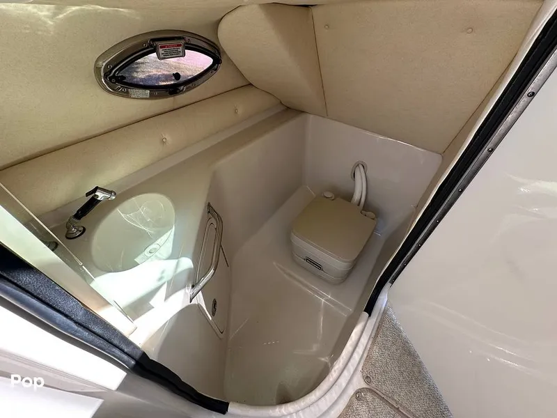 Slide: The Image of Sea Ray 240 Sundeck 2007 - 15814316