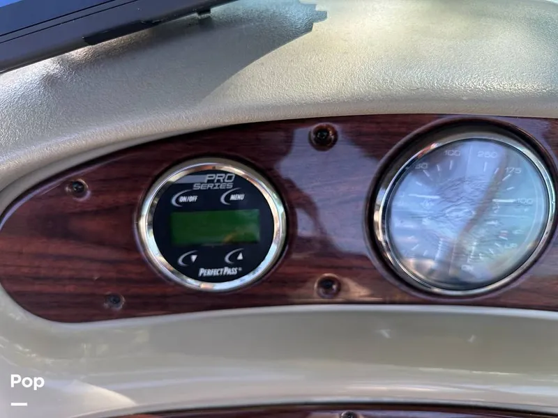 Slide: The Image of Sea Ray 240 Sundeck 2007 - 15814319