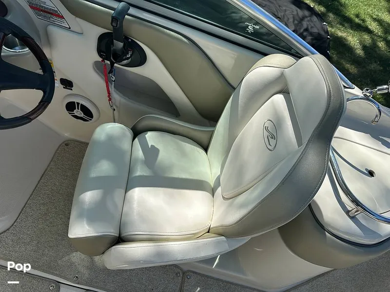 Slide: The Image of Sea Ray 240 Sundeck 2007 - 15814328
