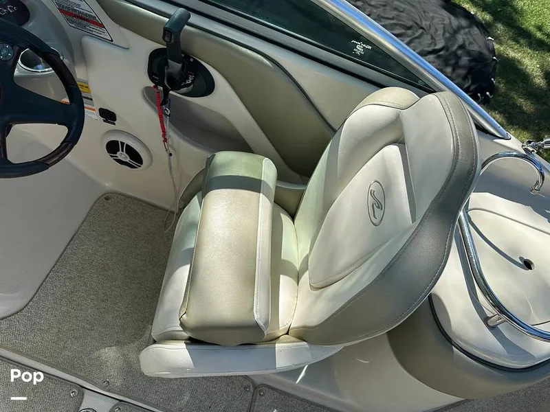 Slide: The Image of Sea Ray 240 Sundeck 2007 - 15814329