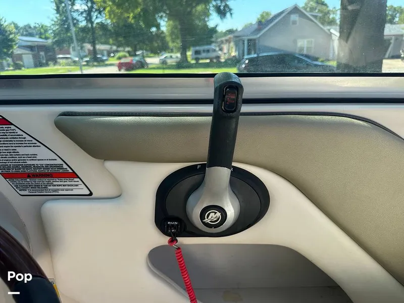 Slide: The Image of Sea Ray 240 Sundeck 2007 - 15814330