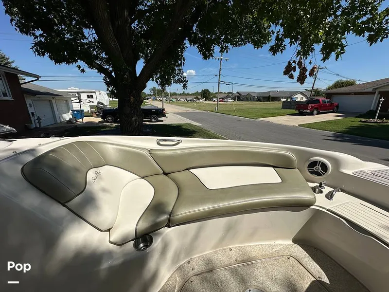 Slide: The Image of Sea Ray 240 Sundeck 2007 - 15814350
