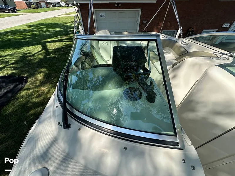 Slide: The Image of Sea Ray 240 Sundeck 2007 - 15814352