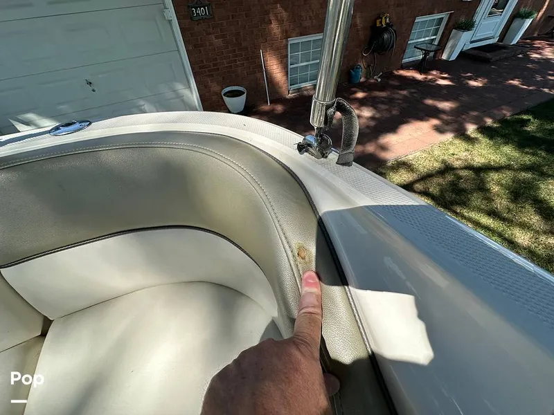 Slide: The Image of Sea Ray 240 Sundeck 2007 - 15814359