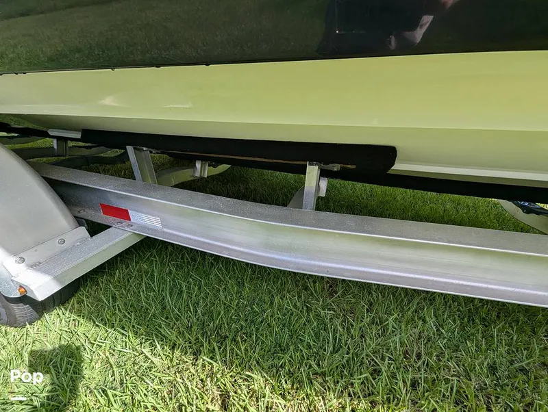 Slide: The Image of Shearwater Carolina 270 2021 - 15750655