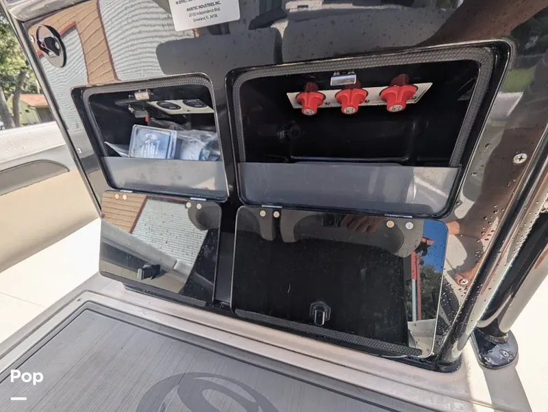 Slide: The Image of Shearwater Carolina 270 2021 - 15750572