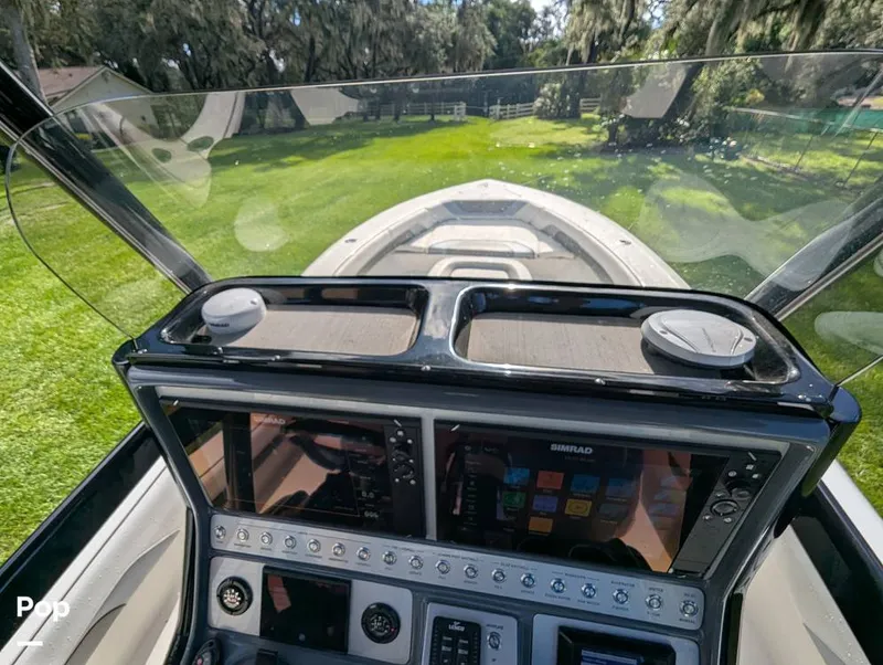 Slide: The Image of Shearwater Carolina 270 2021 - 15750573