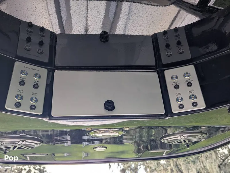 Slide: The Image of Shearwater Carolina 270 2021 - 15750582