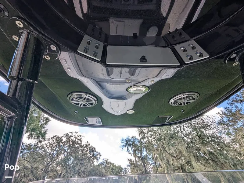 Slide: The Image of Shearwater Carolina 270 2021 - 15750583