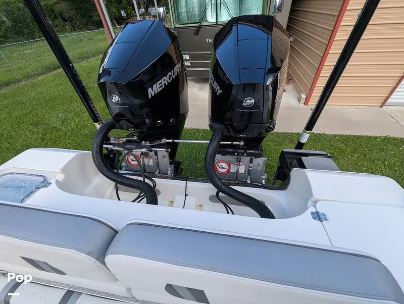 Slide: The Image of Shearwater Carolina 270 2021 - 15750608