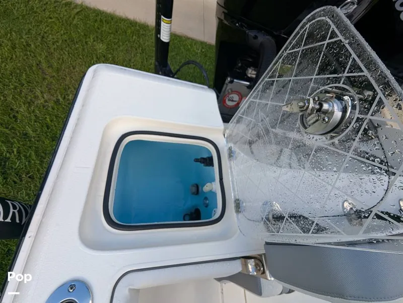 Slide: The Image of Shearwater Carolina 270 2021 - 15750609