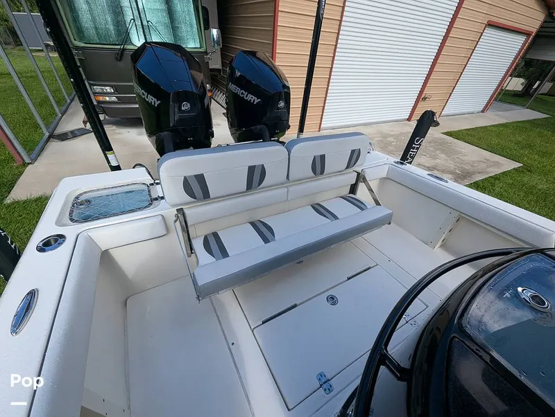 Slide: The Image of Shearwater Carolina 270 2021 - 15750614