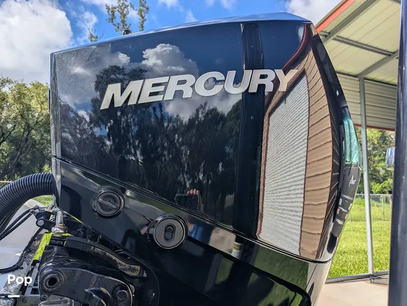 Slide: The Image of Shearwater Carolina 270 2021 - 15750623