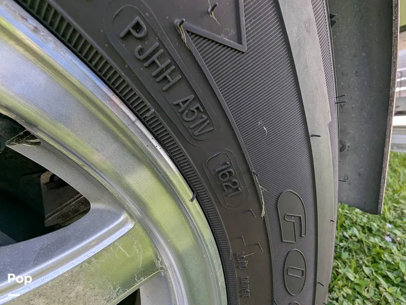 Slide: The Image of Shearwater Carolina 270 2021 - 15750639