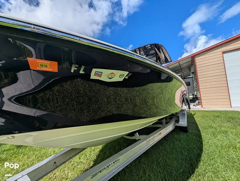 Slide: The Image of Shearwater Carolina 270 2021 - 15750645