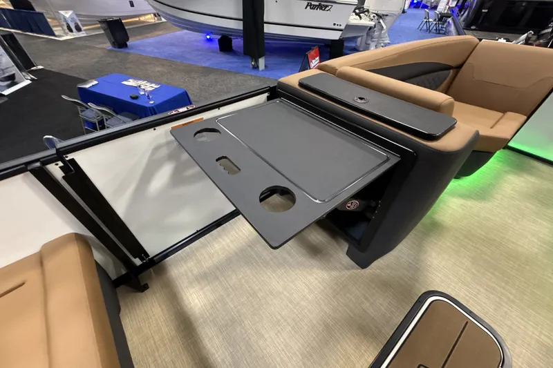 Slide: The Image of Harris Sunliner 230 2026 - 26