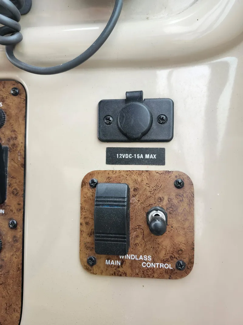 Slide: The Image of Sea Ray 270 SUNDANCER 1999 - 11