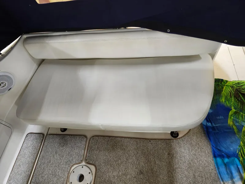 Slide: The Image of Sea Ray 270 SUNDANCER 1999 - 6