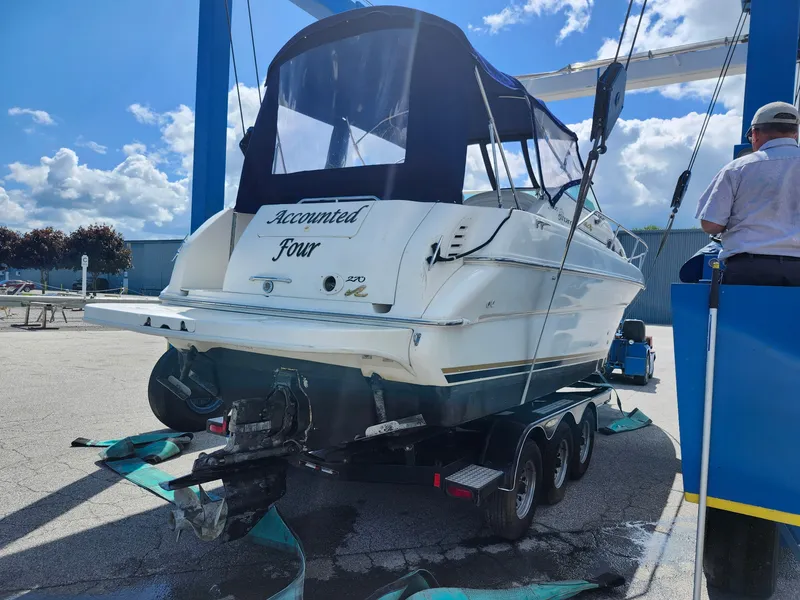 Slide: The Image of Sea Ray 270 SUNDANCER 1999 - 8