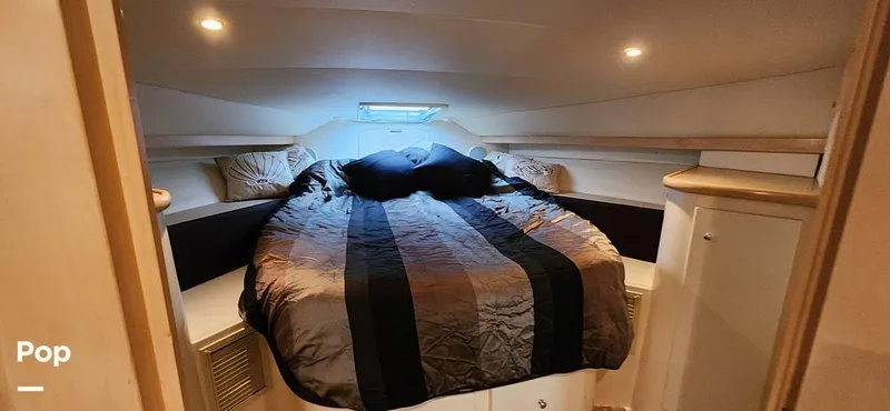 Slide: The Image of Carver Yachts 380 Santego 1999 - 15744315