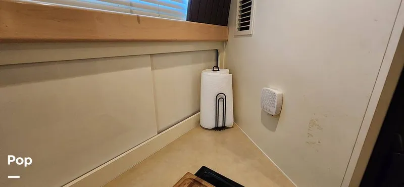 Slide: The Image of Carver Yachts 380 Santego 1999 - 15744304