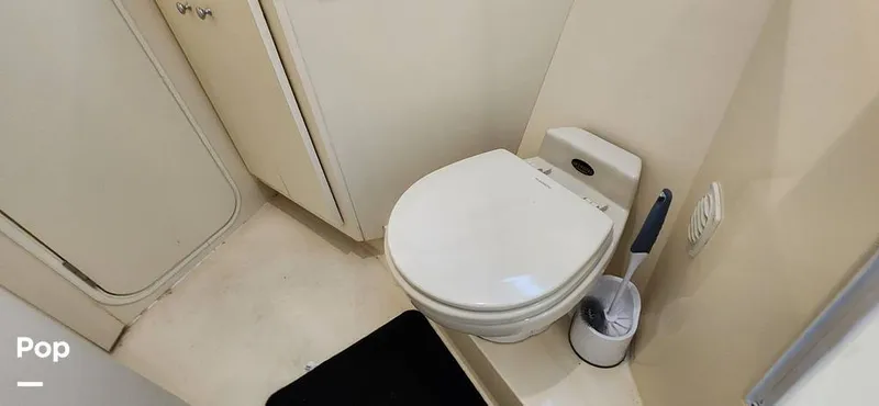 Slide: The Image of Carver Yachts 380 Santego 1999 - 15744322