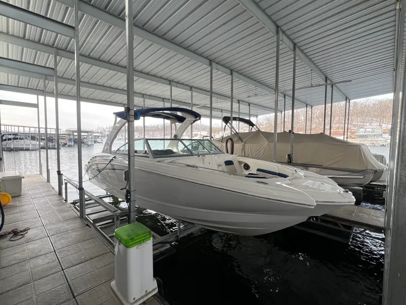 Slide: The Image of Chaparral 284 SUNESTA 2013 - 1