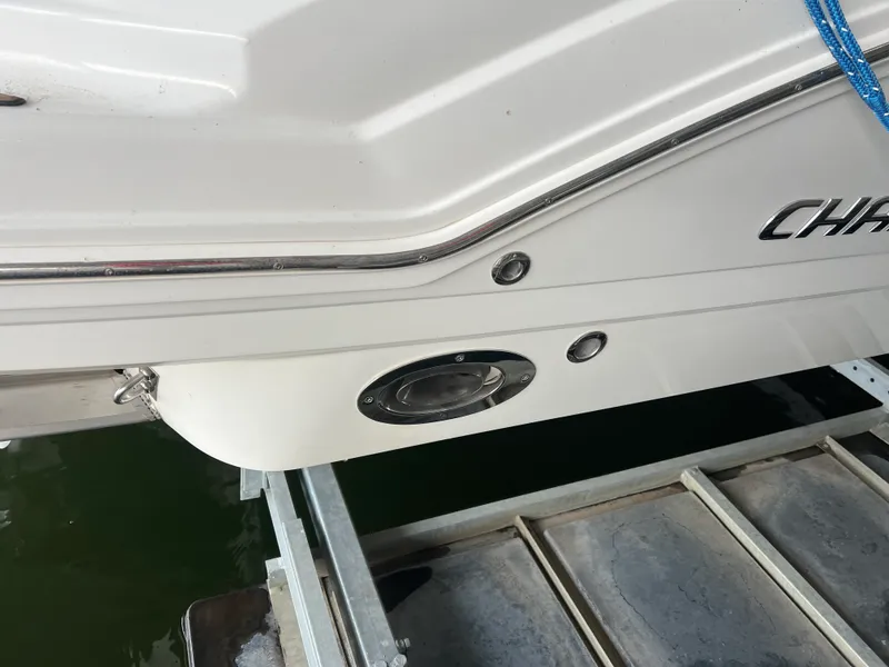 Slide: The Image of Chaparral 284 SUNESTA 2013 - 17